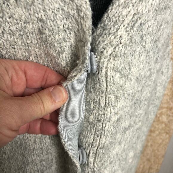 Cabi Tilt tan gray color block v neck snap front cardigan size Small #3886 - Picture 6 of 15